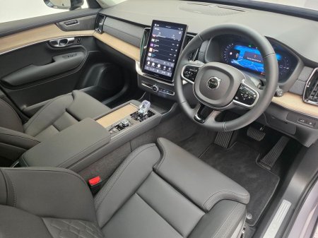 2026 Volvo XC90 - photo 9