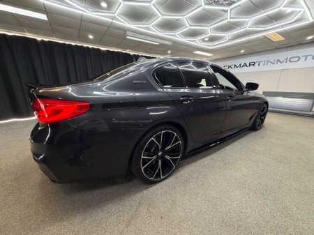 2018 BMW 5-Series - photo 12