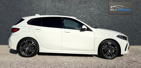2022 BMW 1-Series - photo 6
