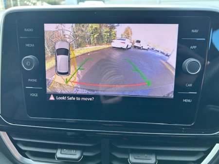 2025 Volkswagen T-Roc - photo 20