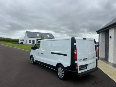2021 Renault Trafic - photo 11