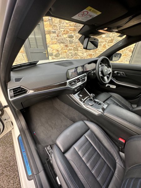 2019 BMW 3-Series - photo 17