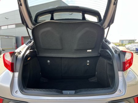 2019 Toyota C-HR - photo 10