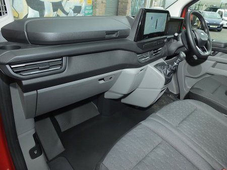 2024 Ford Transit Custom - photo 21