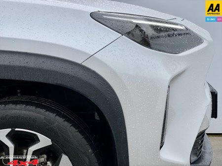 2023 Toyota Yaris - photo 19