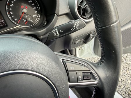 2017 Audi A1 - photo 23