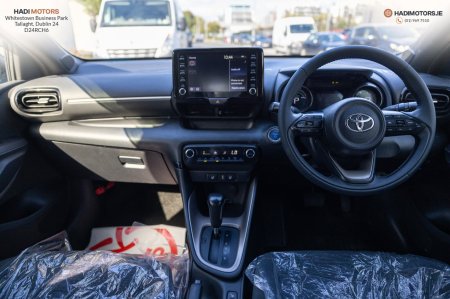 2020 Toyota Yaris - photo 15