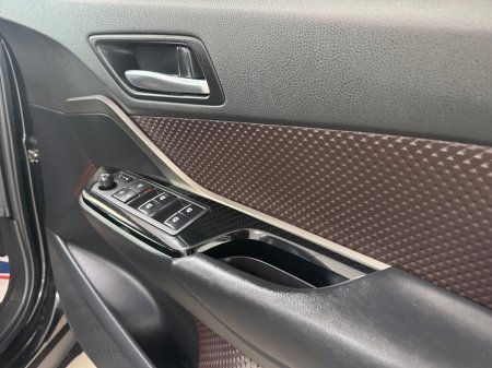 2017 Toyota C-HR - photo 12