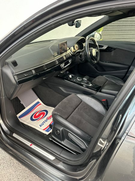 2018 Audi A4 - photo 25