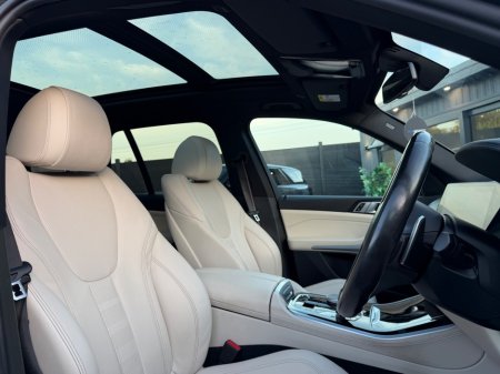 2022 BMW X5 - photo 19