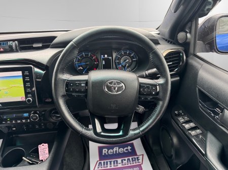 2021 Toyota Hilux - photo 15