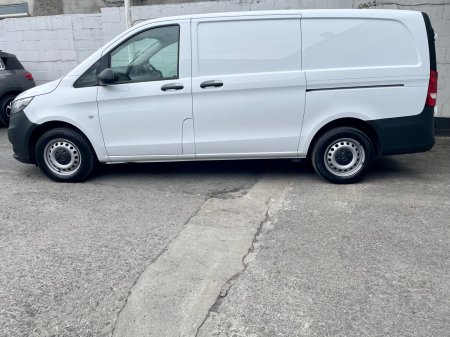 2022 Mercedes-Benz Vito - photo 26