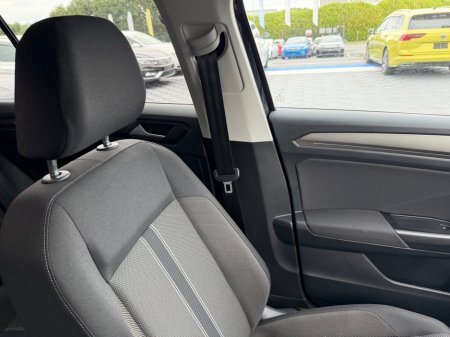 2021 Volkswagen T-Roc - photo 31