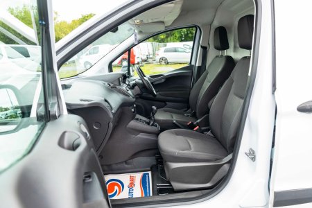 2021 Ford Transit Courier - photo 22