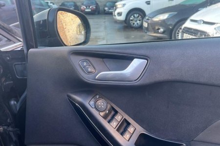 2023 Ford Fiesta - photo 25