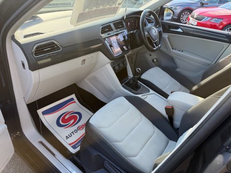 2019 Volkswagen Tiguan - photo 15