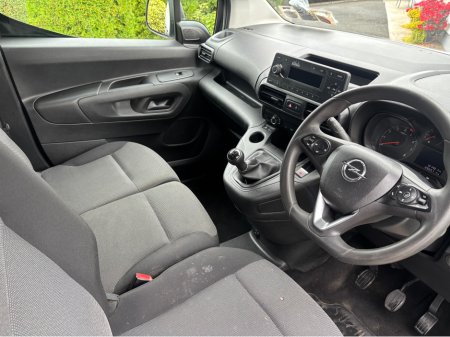 2021 Opel Combo - photo 7