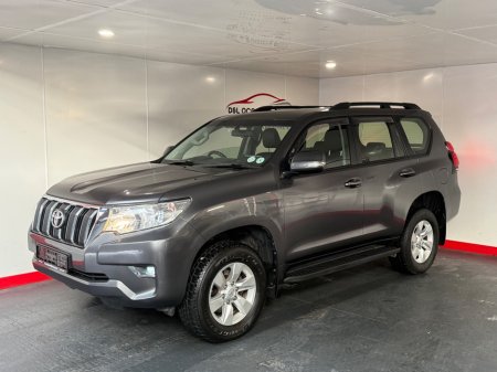 2018 Toyota Land Cruiser - photo 12