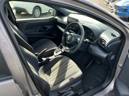 2021 Toyota Yaris - photo 10