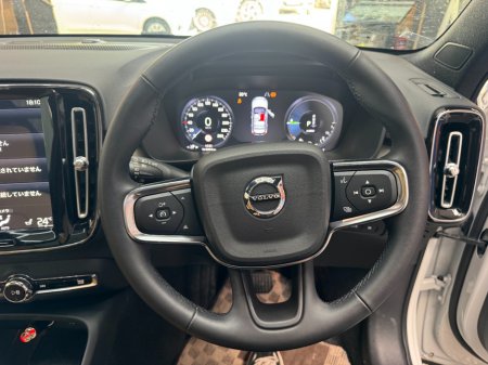 2022 Volvo XC40 - photo 10
