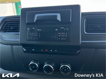 2021 Nissan NV400 - photo 11