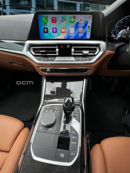 2021 BMW 3-Series - photo 20