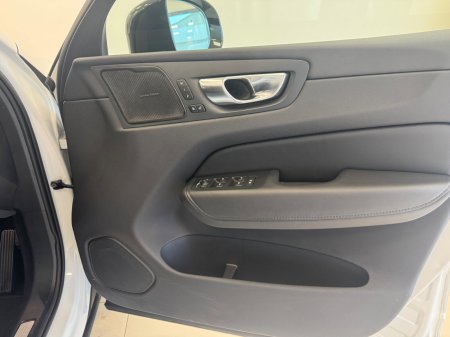 2024 Volvo XC60 - photo 14