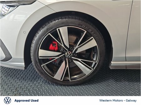 2023 Volkswagen Golf - photo 9