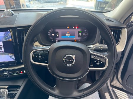 2021 Volvo XC60 - photo 9