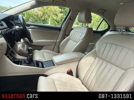 2019 Skoda Superb - photo 12