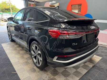 2024 Audi Q4 e-tron - photo 5
