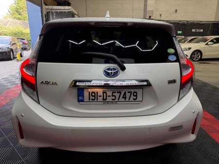 2019 Toyota Aqua - photo 18