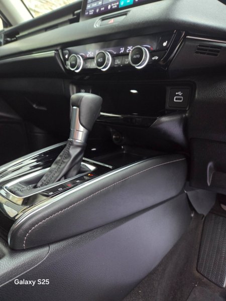 2025 Honda HR-V - photo 21