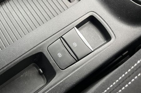 2018 Ford Focus - photo 28