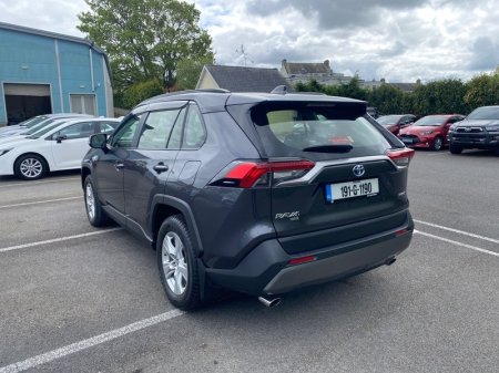 2019 Toyota RAV4 - photo 16