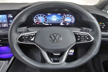 2023 Volkswagen Golf - photo 18