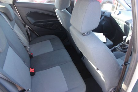 2012 Ford Fiesta - photo 12