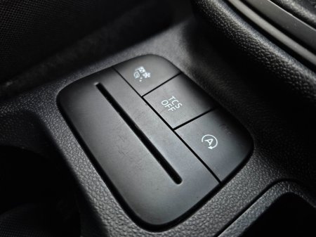 2021 Ford Fiesta - photo 14