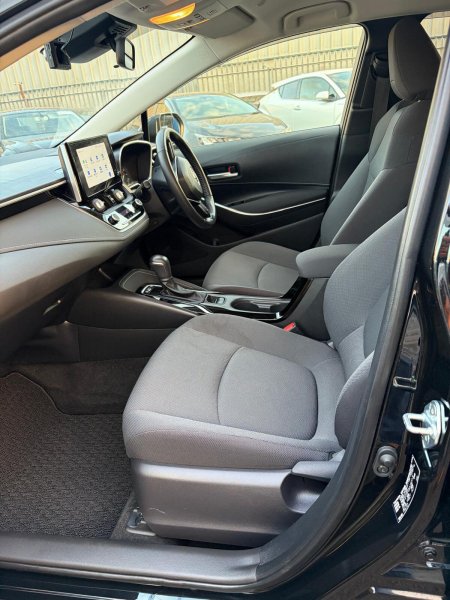 2023 Toyota Corolla - photo 19