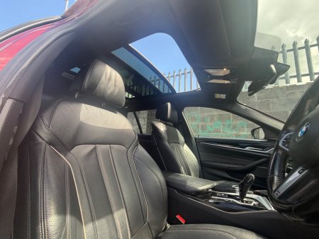 2021 BMW 5-Series - photo 13