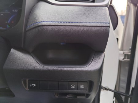 2020 Toyota RAV4 - photo 10