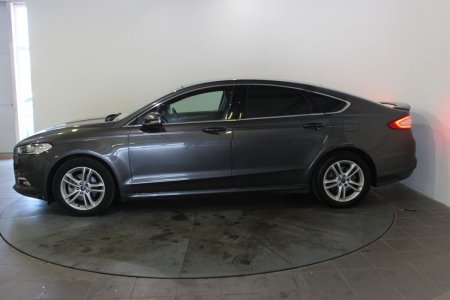2017 Ford Mondeo - photo 14