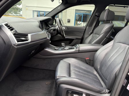 2019 BMW X5 - photo 4