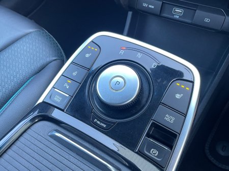 2020 Kia Niro - photo 12