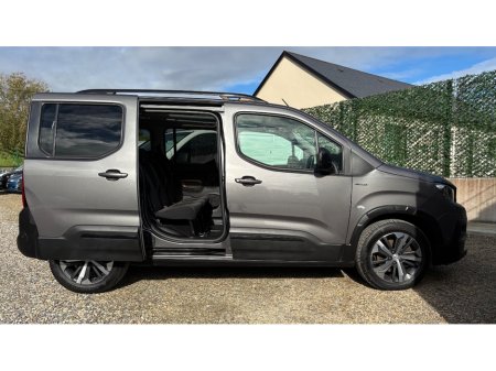 2020 Peugeot Rifter - photo 10