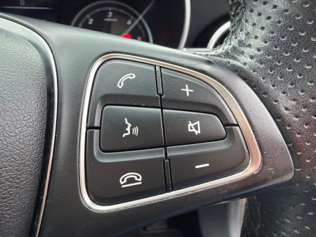 2017 Mercedes-Benz C-Class - photo 23