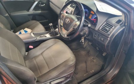 2014 Toyota Avensis - photo 12