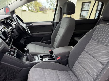 2016 Volkswagen Touran - photo 17