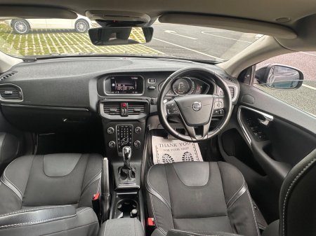 2018 Volvo V40 - photo 21