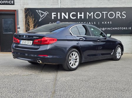 2018 BMW 5-Series - photo 2